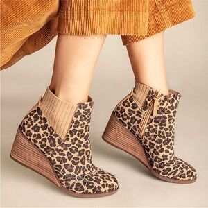Toms Leopard Print Wedge Boots